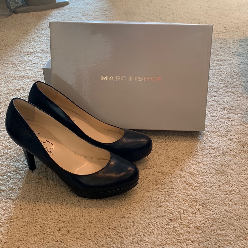 Marc Fisher black leather heels